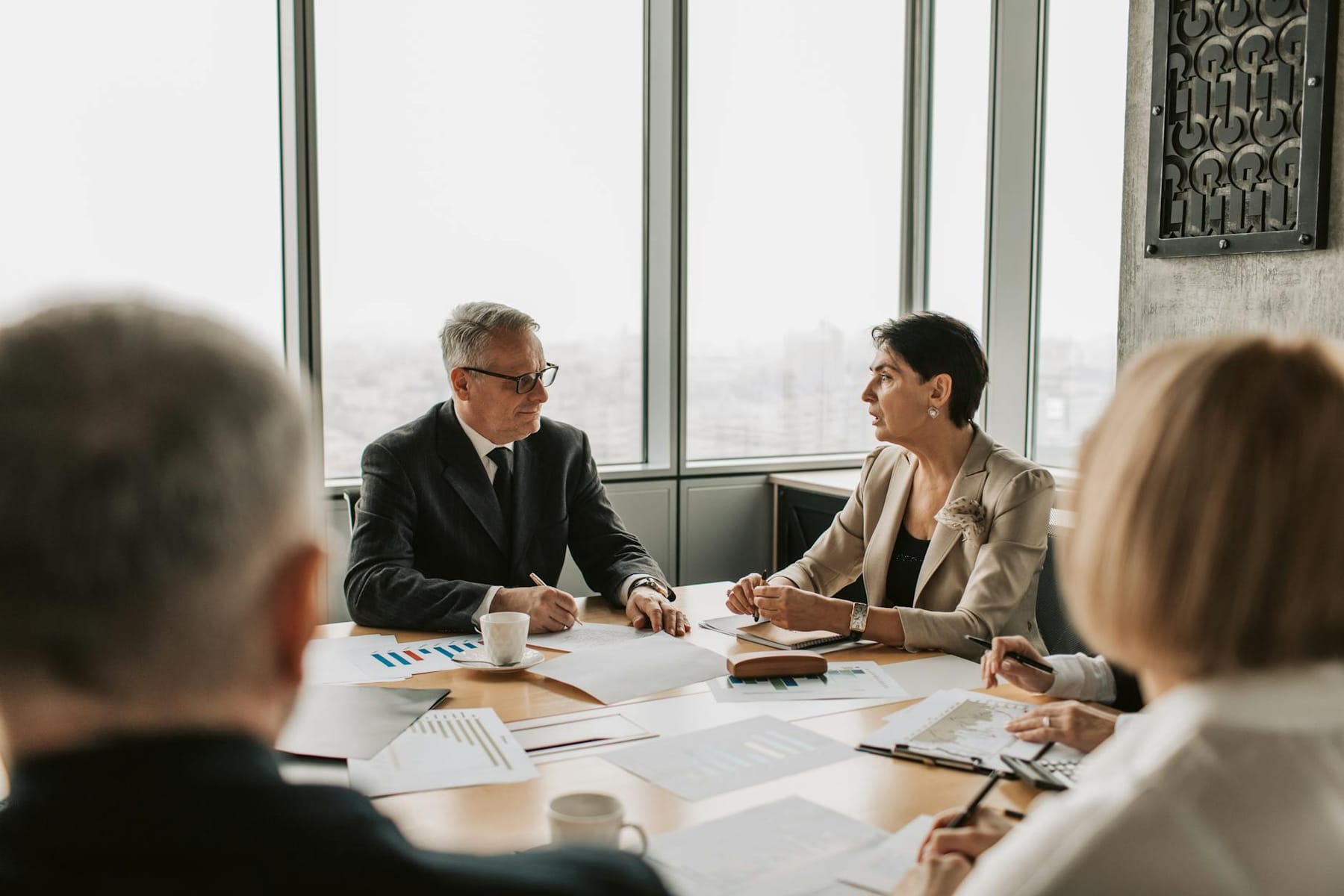 Senior consultants in a strategy session